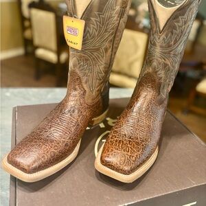 Ariat Distressed Brown Leather Boots